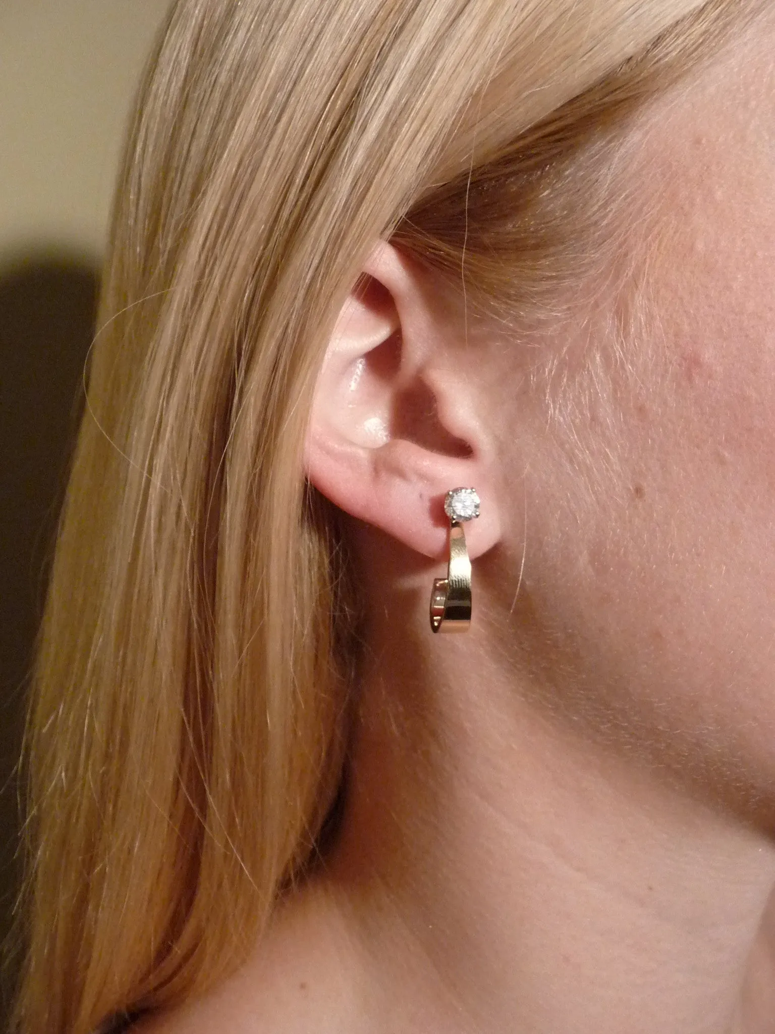 14k Yellow Gold Tapered J-Hoop Earring Jackets