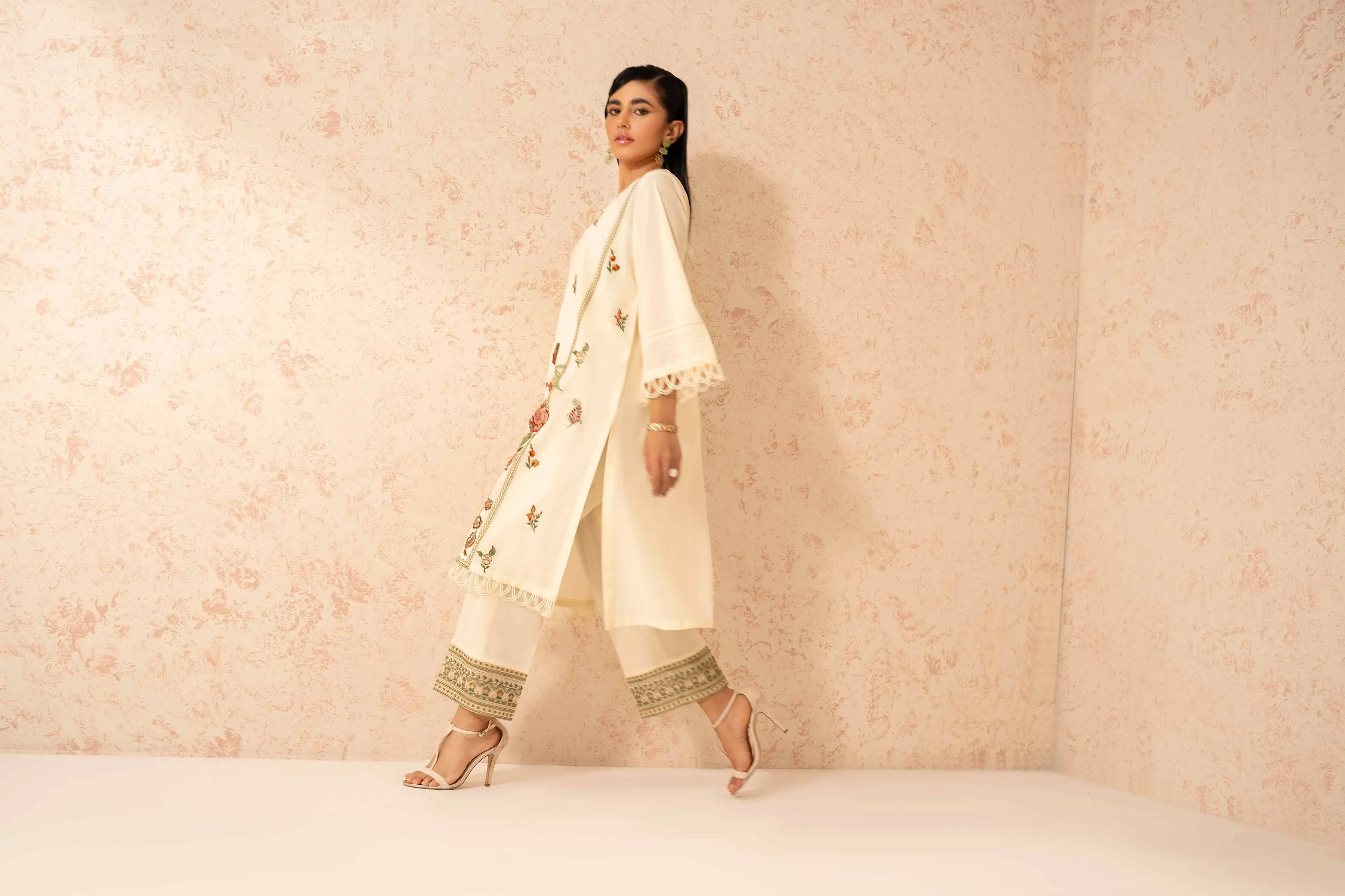 2 Piece - Dyed Embroidered Suit - 42401265