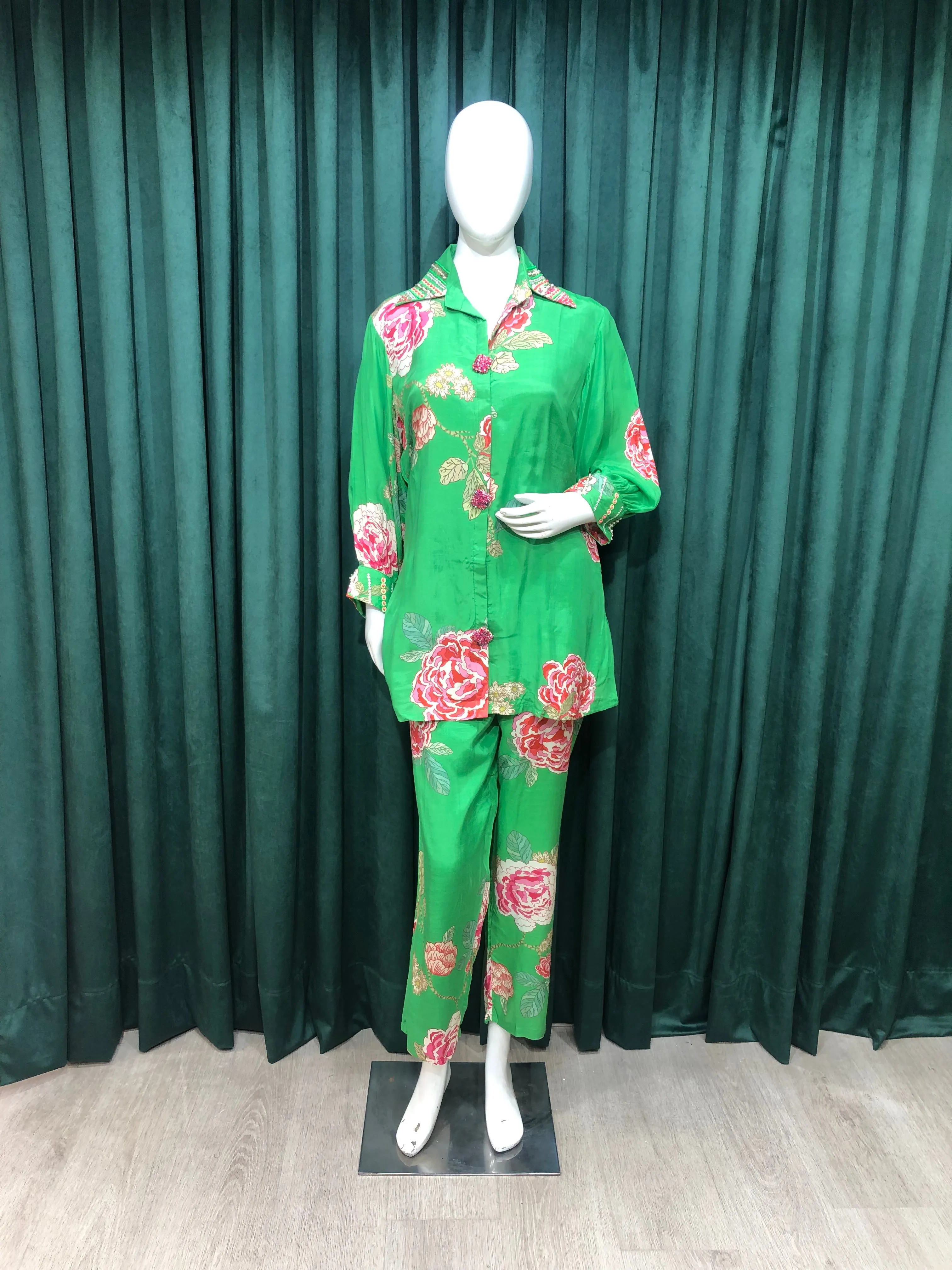 Green Silk Co ord Set With sequins And Cutdana Work