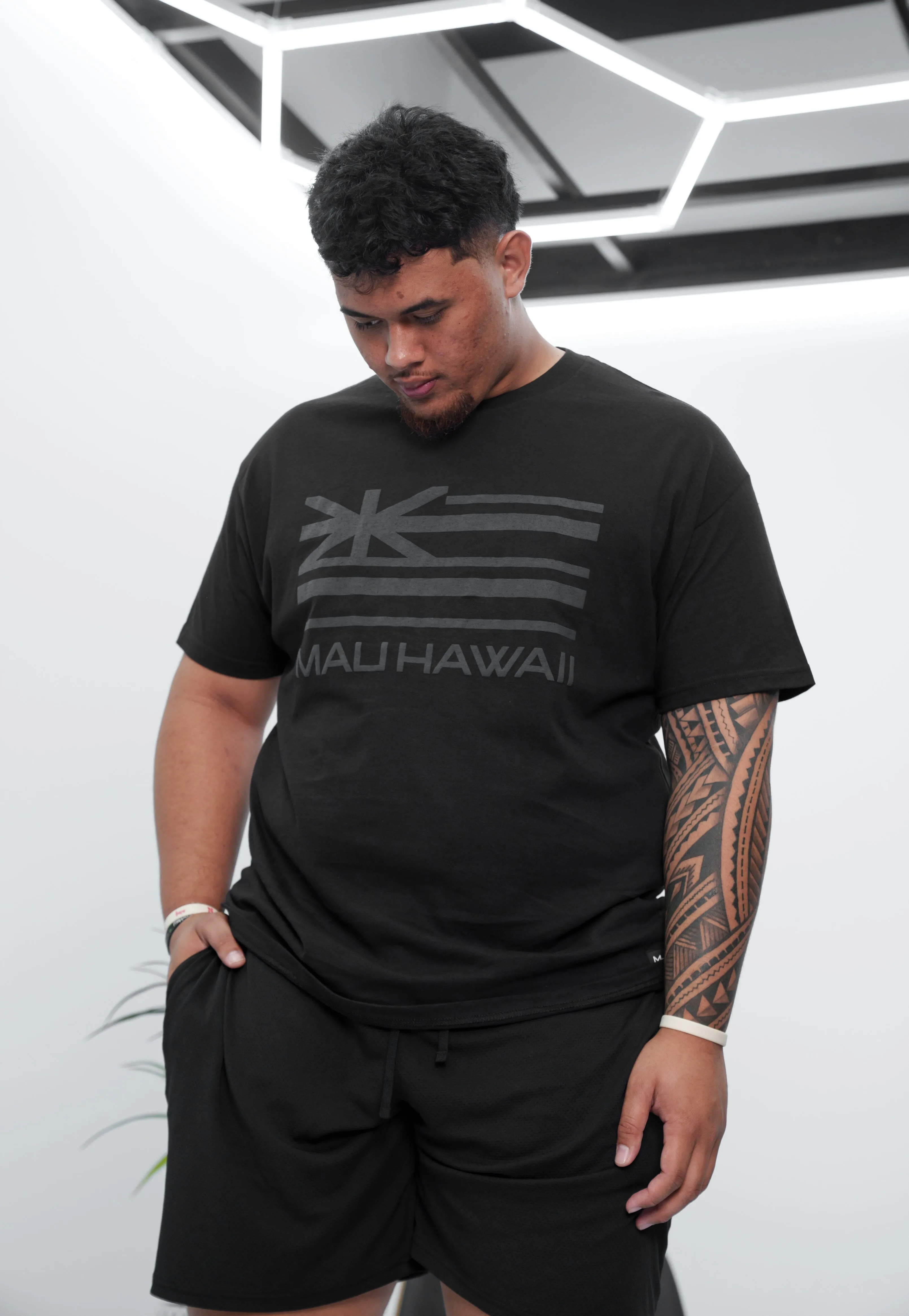 MAU BLACK FLAG T-SHIRT