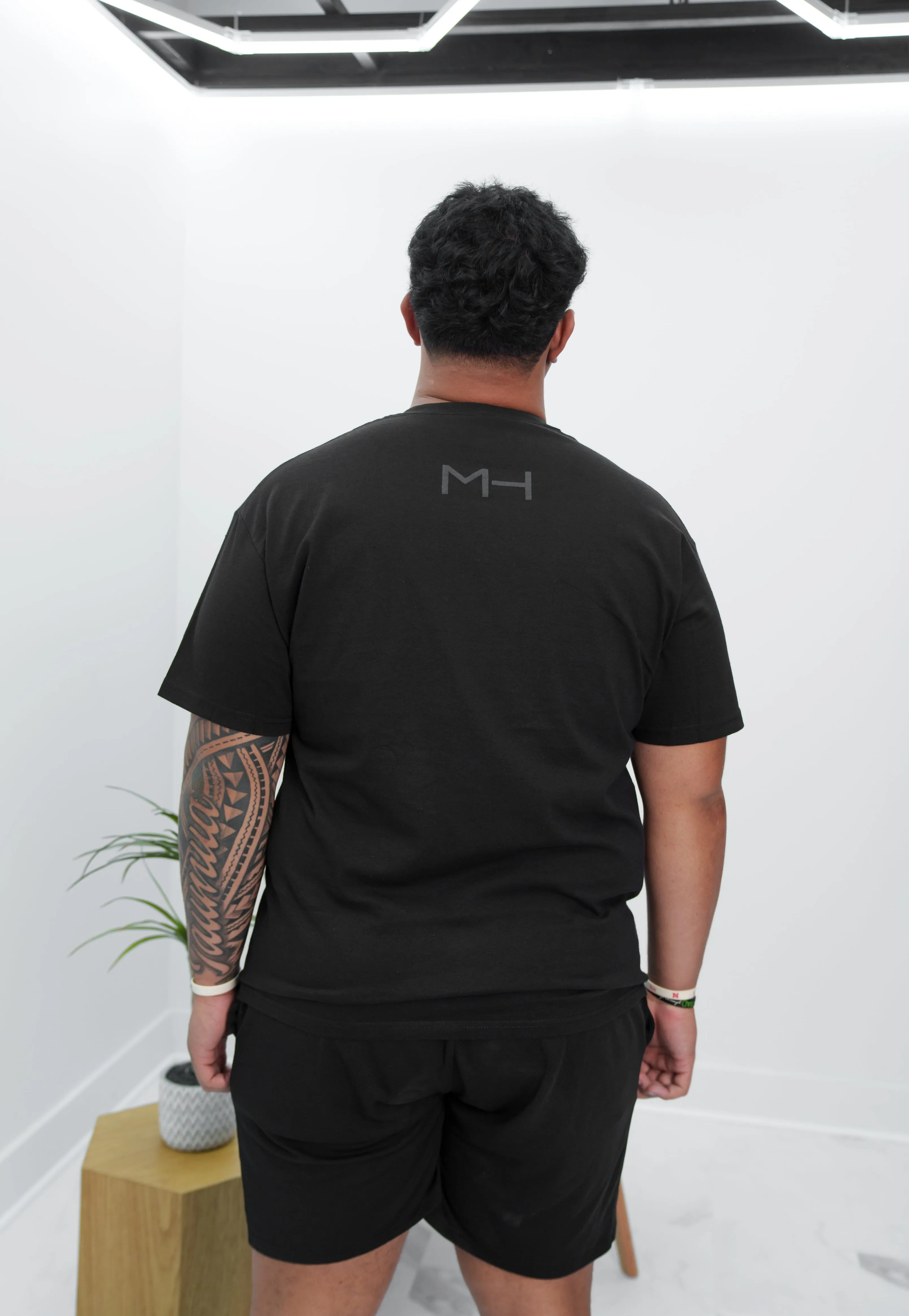 MAU BLACK FLAG T-SHIRT