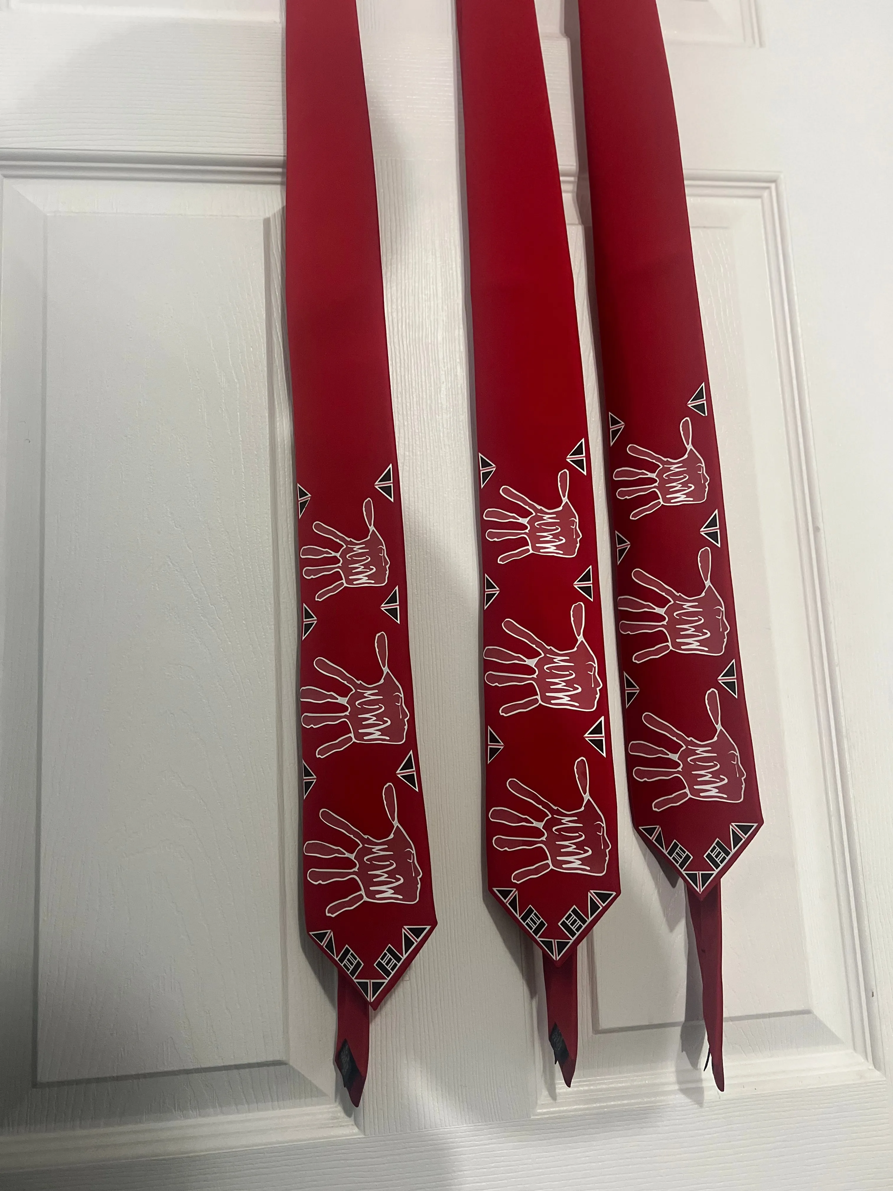 MMIW red men’s tie