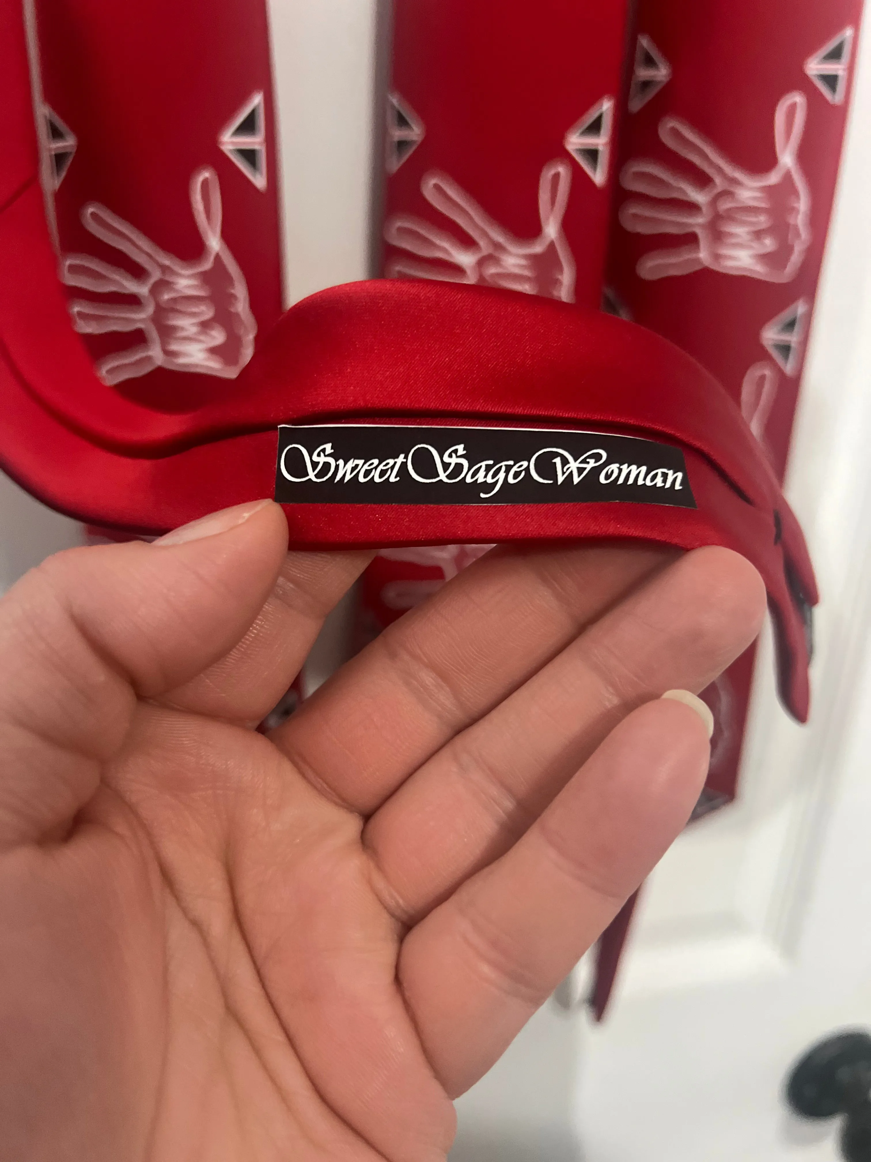 MMIW red men’s tie