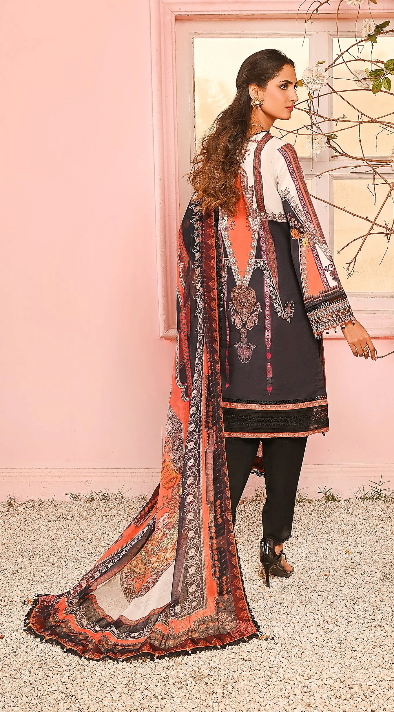VAANYA  | 3PC