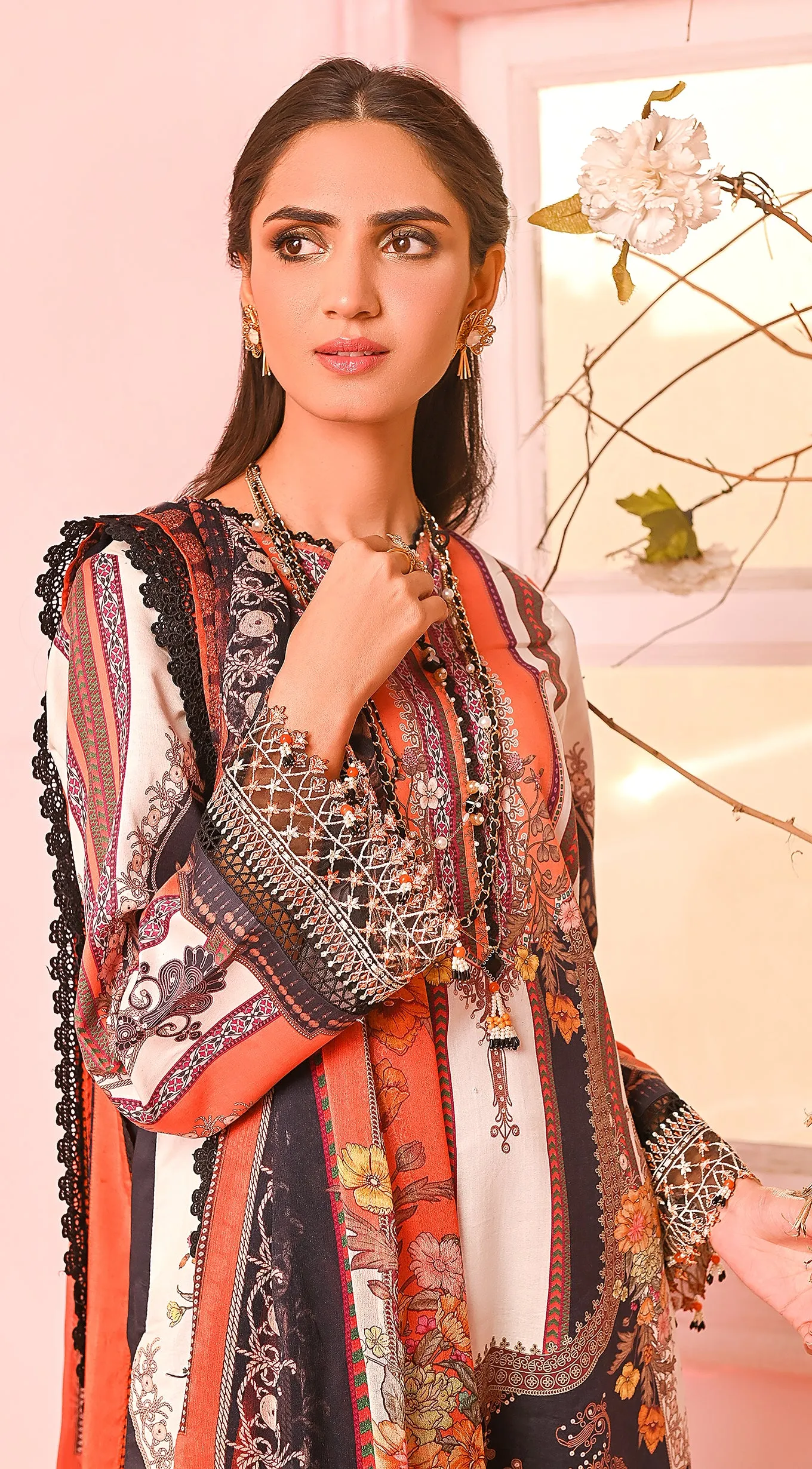 VAANYA  | 3PC