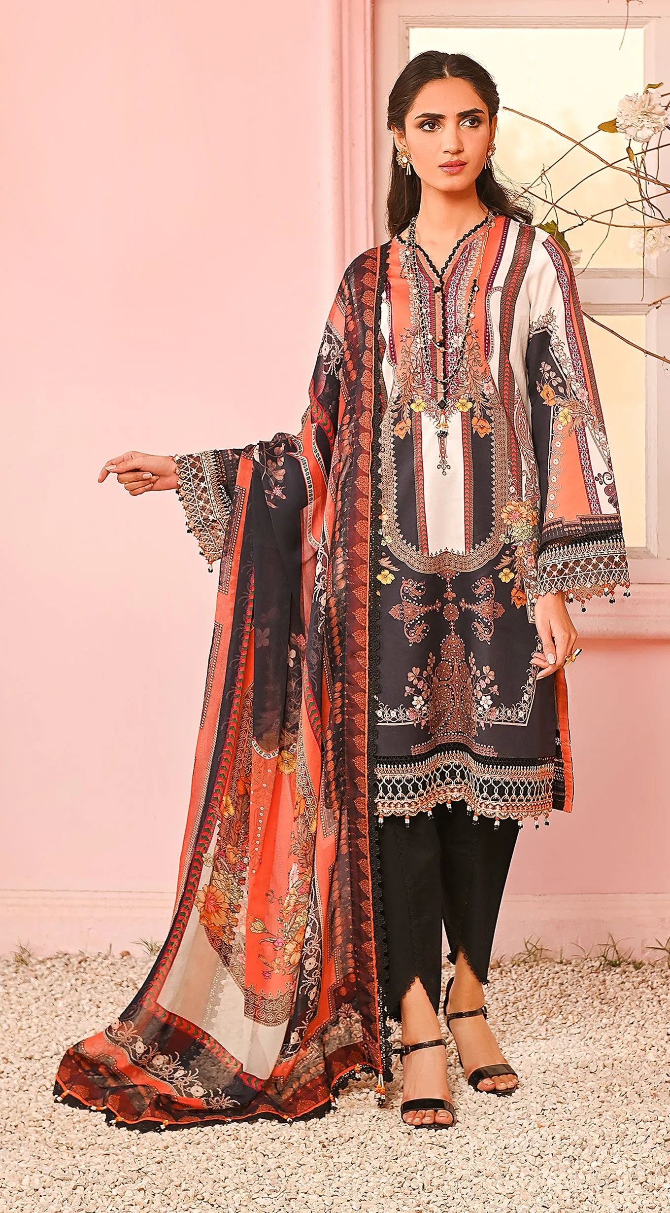 VAANYA  | 3PC