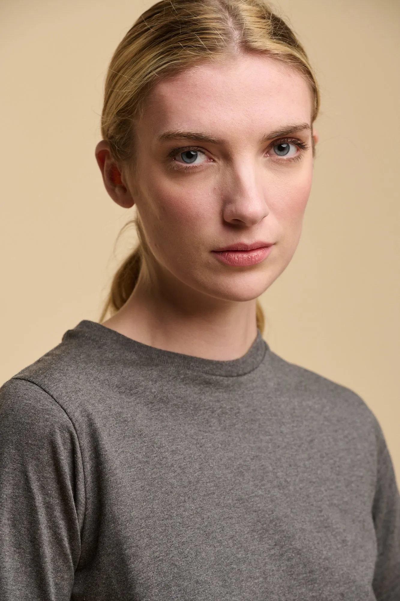Women's Short Sleeve T Shirt - Charcoal