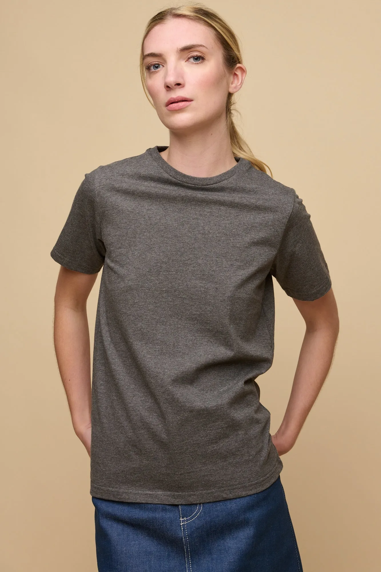 Women's Short Sleeve T Shirt - Charcoal